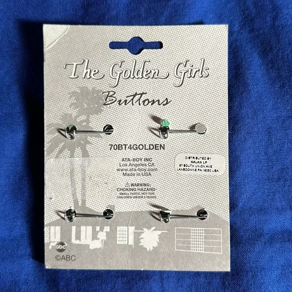 The Golden Girls - Set of 4 Buttons - Picture 2 of 2